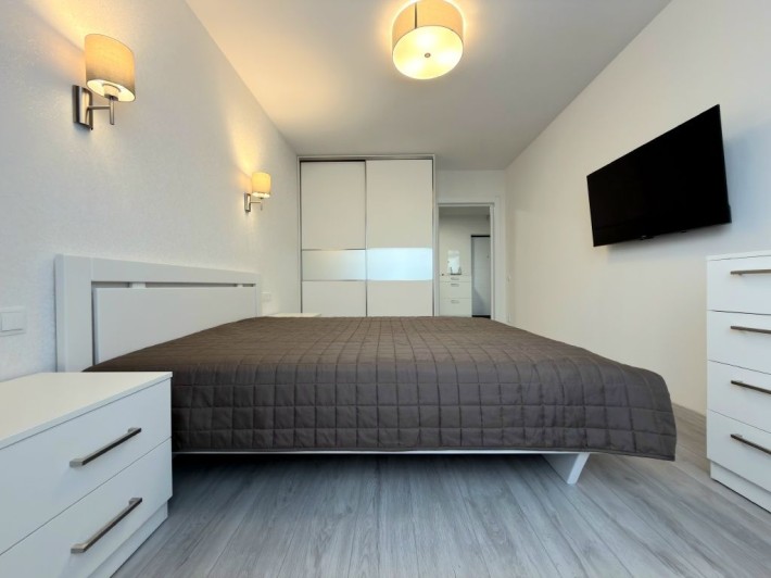 м. Теремки 15 хв пішки, Одеський бульвар, вітальня і спальня - фото 1