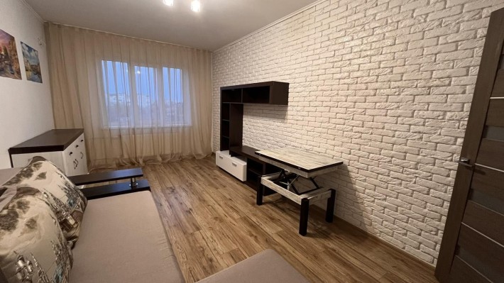 Оренда квартири з ремонтом р- н 5 кутів ( центр) - фото 1