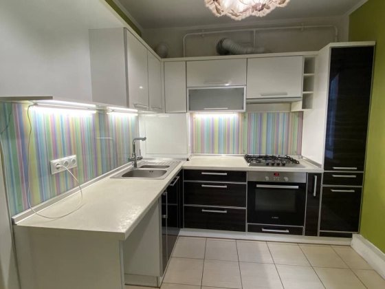 Гарна квартира з індивідуальним опаленням! Чернигов