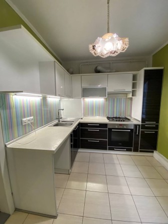 Гарна квартира з індивідуальним опаленням! - фото 1