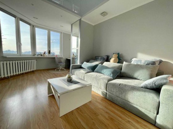 Без комісії. Пчілки 2, Позняки. 2-кім роздільна 78м. Киев