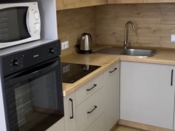 Здається світла та затишна 2-кімнатна квартира в самому Центрі. Черкассы