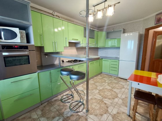 Велика однокімнатна . Масани.Ремонт. Індивідуальна газове опалення Чернигов