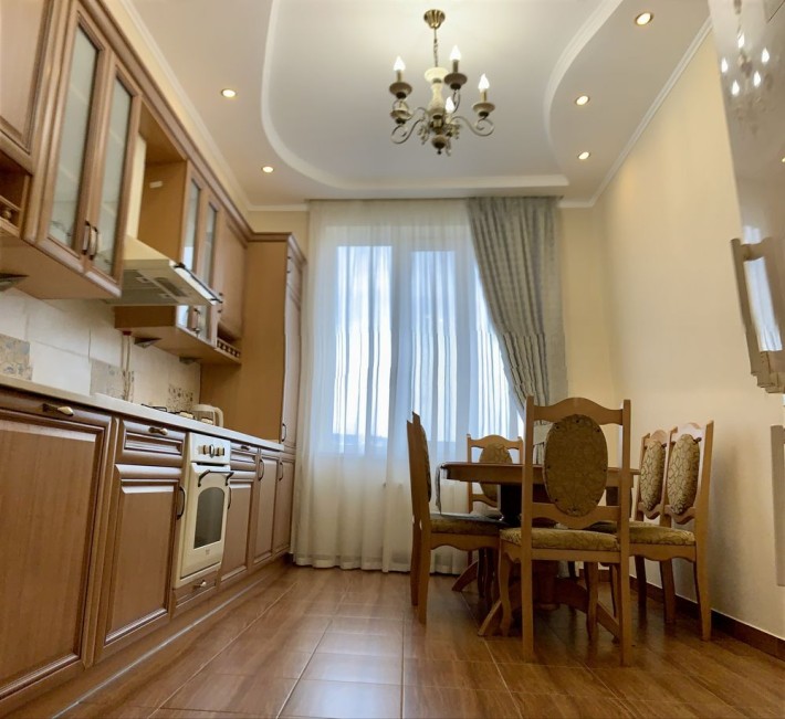 Оренда 2-кімнатної новобудови, р-н Дастору! - фото 1