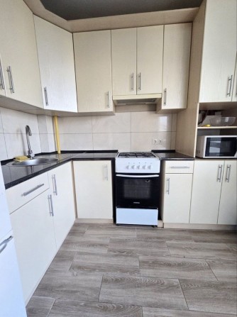 Оренда 1к НОВОБУДОВИ, ГЕРОЇВ МАЙДАНУ (РІВНЕНСЬКА), газ котел, є балкон - фото 1