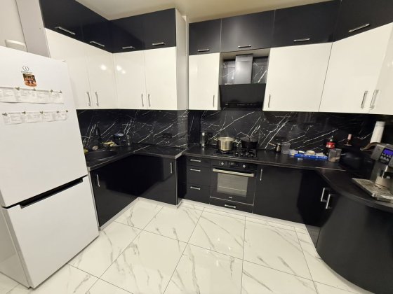 Класна 2-кім VIP новобуд ПРОСПЕКТ НЕЗАЛЕЖНОСТІ(3хв до ТУ МАЙДАН)28.12 Чернівці