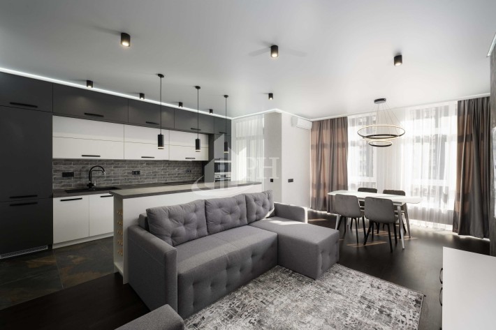 Без комісії. Дизайнерська квартира в ЖК Elyseum з власним ліфтом - фото 1