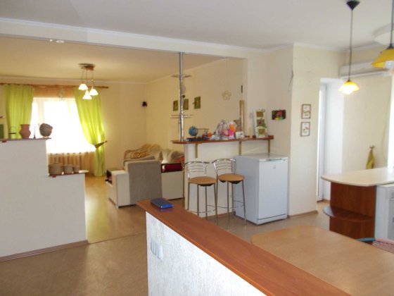 Здам довгостроково 3-х кімнатну квартиру вулиця Шевченко 32 м.Чернігів Чернигов