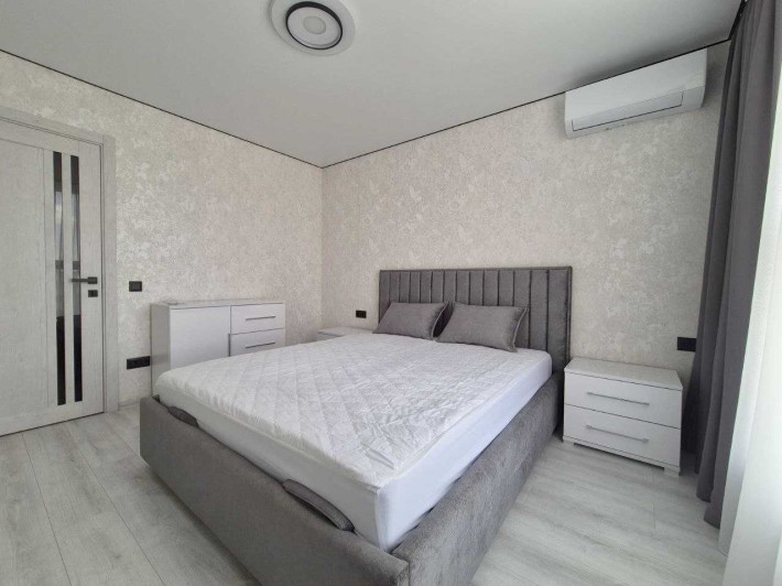 1кімнатна з новим ремонтом в новобудові з автоном.опаленням на Масанах - фото 1