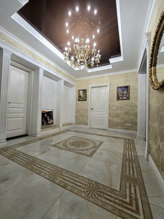 ОРЕНДА! Велика 2-кімнатна новобудова 90 м² на Героїв Майдану - фото 1