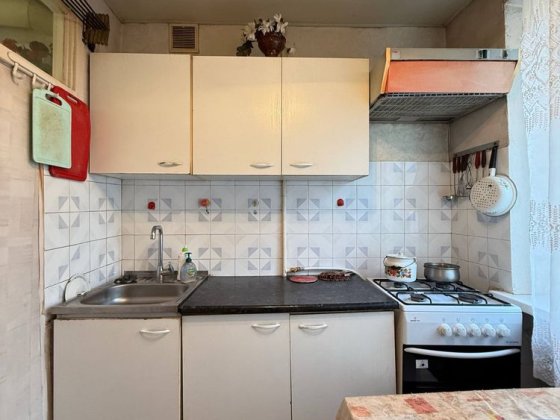 Оренда 2х кімнатної, ПОЛЄТАЄВА-НЕБЕСНОЇ СОТНІ, ОКРЕМІ кімнати, балкон! Чернівці