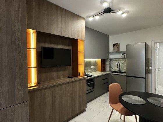 Здається в оренду 2-кім новобудова, дизайнерський ремонт Черновцы