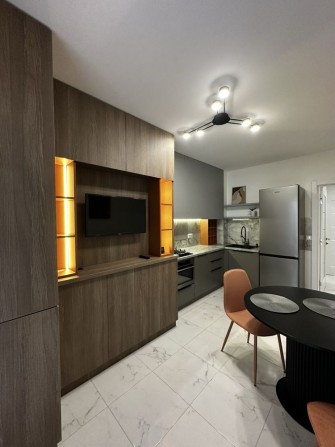 Здається в оренду 2-кім новобудова, дизайнерський ремонт - фото 1