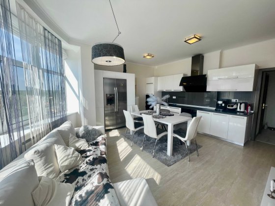 Елітна 2-х кімн. 98 кв.м Ремонт.Меблі.Побут Техніка. Центр-5-ти кути. Чернигов