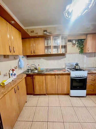 Світло не вимикають! 1-кімн. Меблі. Техніка. Р-н Голівуд. - фото 1