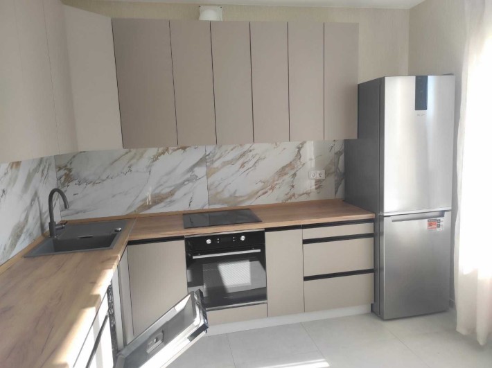 Оренда 2-кімн. квартири разом із коморою,  ЖК Графський - фото 1