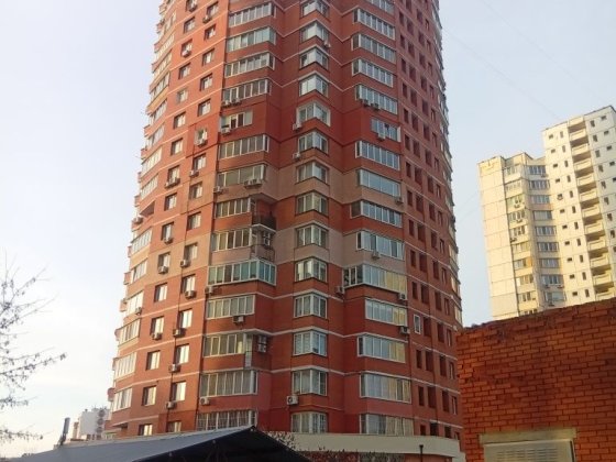 Аренда 3-х комнатная , хозяин , без комісії Киев