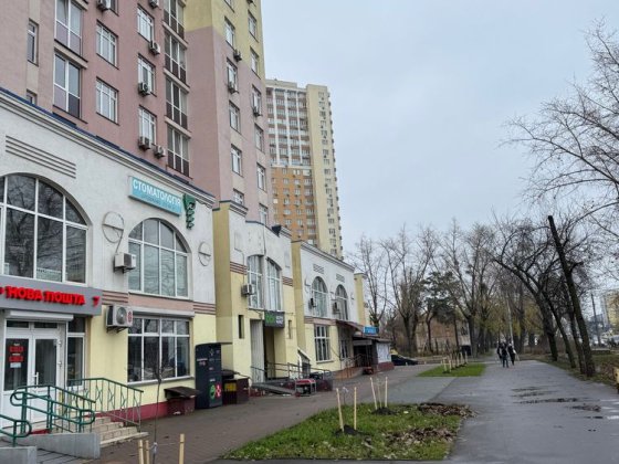 Оренда квартири 47м2, 4 поверх, вул.Хоткевича, 8, м.Чернігівська