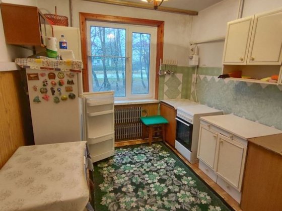 Оренда 2х кімнатної, ГЕРОЇВ МАЙДАНУ-КОМАРОВА, РОЗДІЛЬНІ кімнати, все є Чернівці