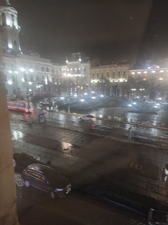 Оренда 1-к на центральній площі. - фото 1