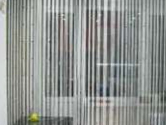 Від власника свіжий ремонт НЕДОРОГО здам квартиру в тихому центрі Черкассы