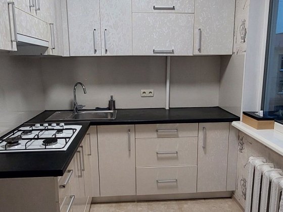 Гарна квартира в районі Валу! Чернигов