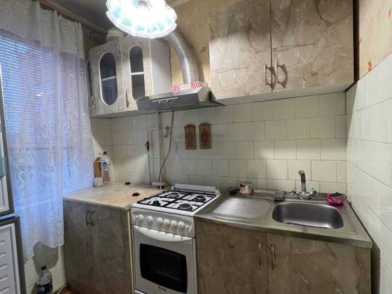 Здається в оренду двокімнатна квартира в районі Ремзаводу! Чернигов