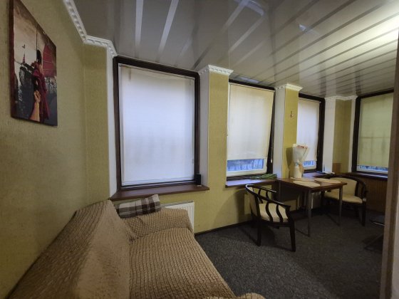 Оренда 2-кімнатної квартири в самому центрі міста! З 15.12 Черкассы