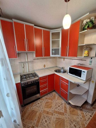 Здам 2 кімнатну квартиру в центрі міста. - фото 1