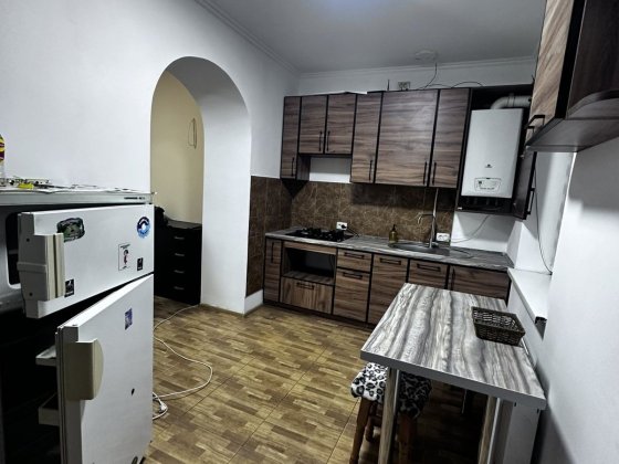 2 кімн.в центрі з котлом Черновцы