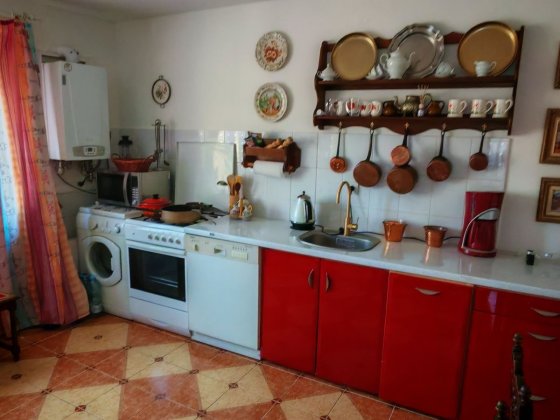 Здається в оренду 2к квартира в будинку Черновцы