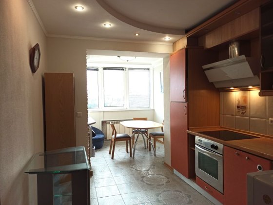 Оренда чудової 2-х кімнатної квартири поруч з метро Святошин