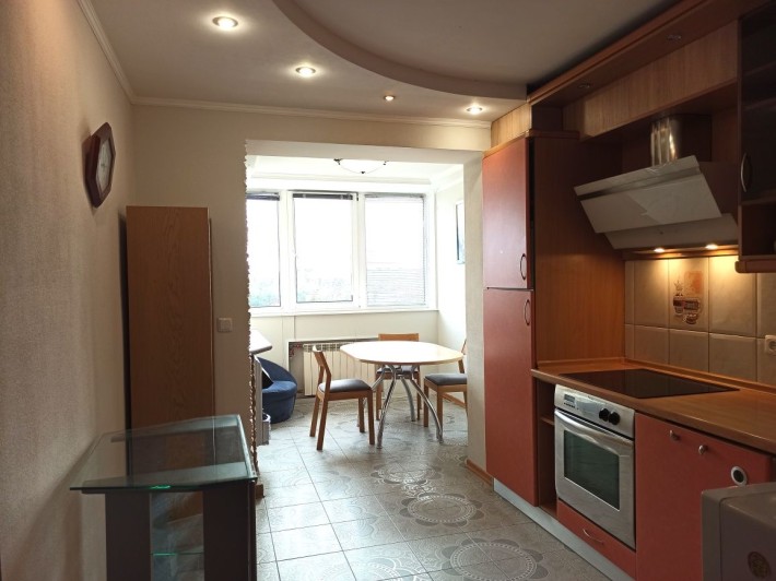 Оренда чудової 2-х кімнатної квартири поруч з метро Святошин - фото 1