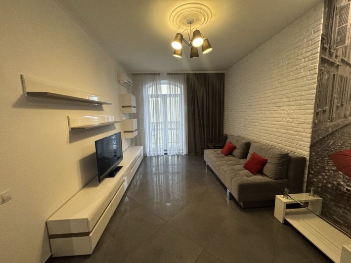 Оренда 2к квартири в центрі , Рогнідинська 5/14. Ремонт. Без %. - фото 1