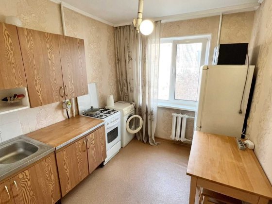 Фото реал 1к 6/9пов м Політехнічний КПІ Вокзальна вул. Борщагівська Київ