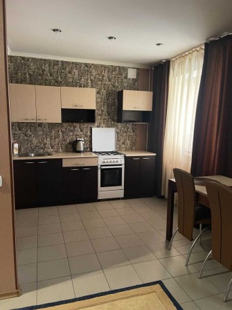 Здам довгостроково  1-кімнатну квартиру - фото 1