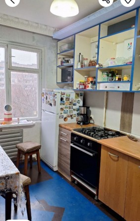 Здається 2 кімната квартира ПЗР - фото 1