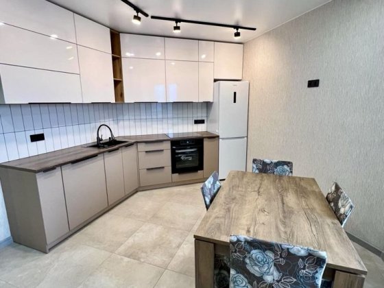 Сдам нову 2 кім.кв. в новому ЖК Другий Парковий, ПЗР Черкаси