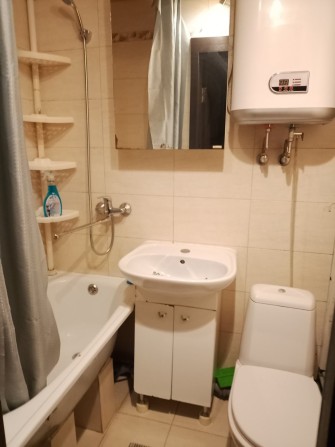 Сдам 1 к кв ж/м Покровський (ж/м Комунар), Парус - фото 1