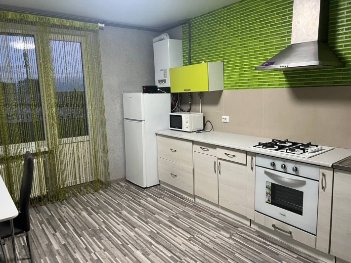 1-кімнатна квартира в центрі міста - фото 1