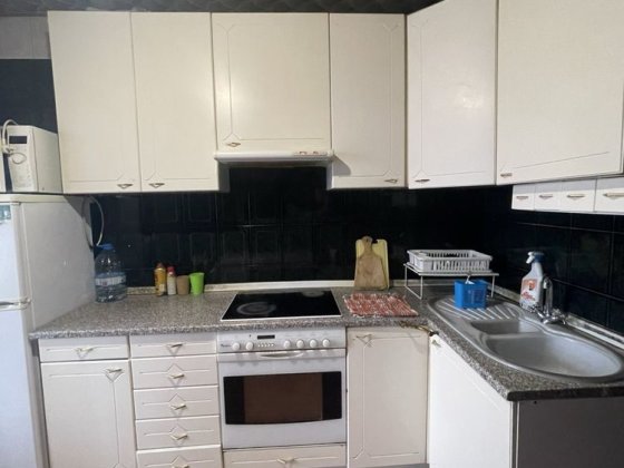 Сдам 4-х комнатную кв. Р-н Кирова-Титова( ул. Новокрымская 5). 14000гр Днепр