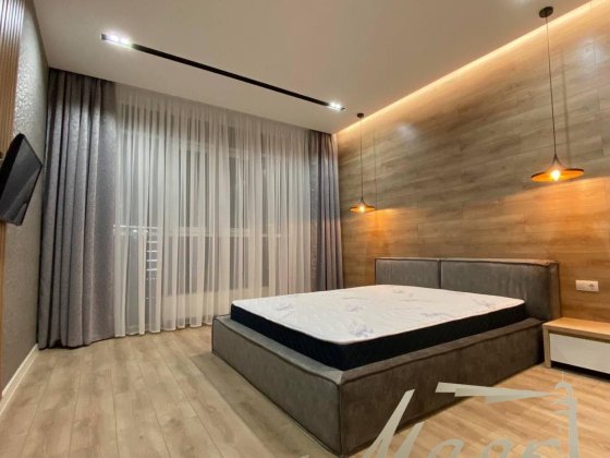 Аренда квартиры ЖК Новопечерские Липки Верхогляда Драгомирова Зверинец Киев