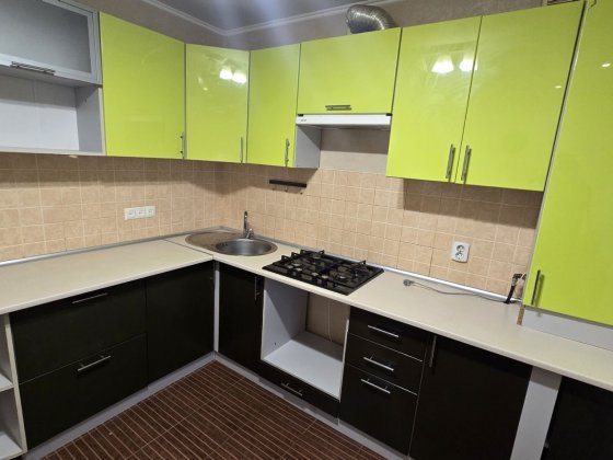 1км кВ Академічний. Можна з котиком Винница