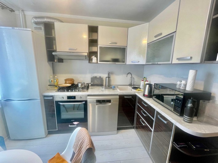 2-х ком. Центр.ЦУМ- Градецкий.Ремонт. Мебель.Техника.Можно с ребенком! - фото 1