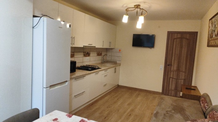 Вільна 1но кімнатна квартира в Новобудові - фото 1