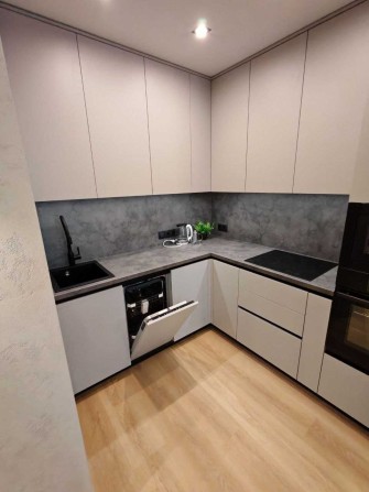 ТОП Новый дорогой ремонт Аренда евродвушка Варшавский Ретровиль Правды - фото 1