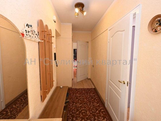 Двокімнатна квартира після кап ремонку на Єреванській, 8а