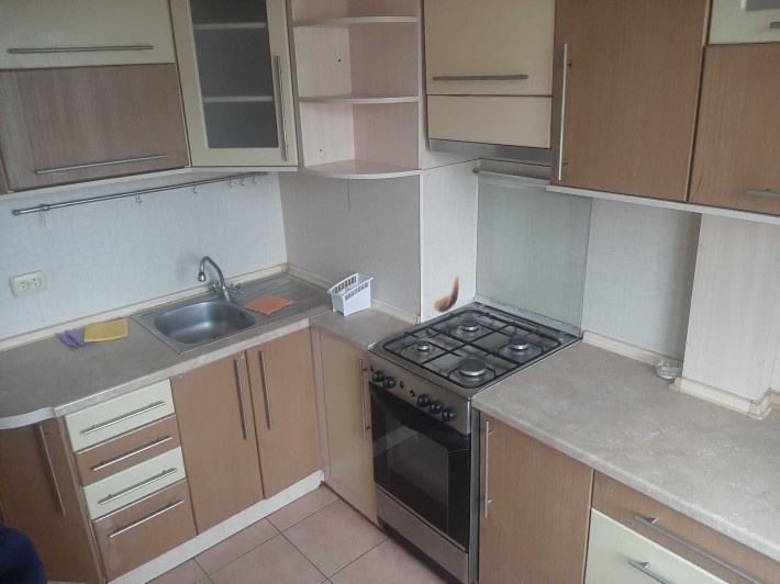 Аренда 2-х ком. квартиры район ТЦ ВЕНА. - фото 1