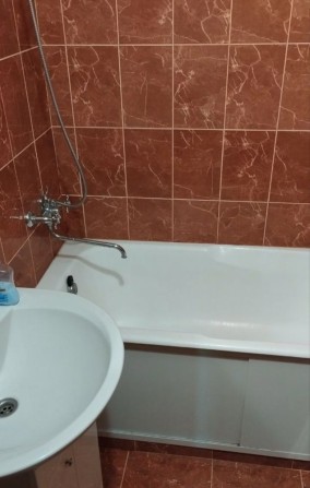 Здам в оренду на 1-3 місяці 3-х кімнатну квартиру , 4 спальних місця, - фото 1