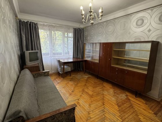 Сдам 3 комн.кв .на Победе 85 А Запоріжжя